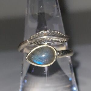 925 Sterling Silver Labradorite Southwest Design Feather Ring (size 6)